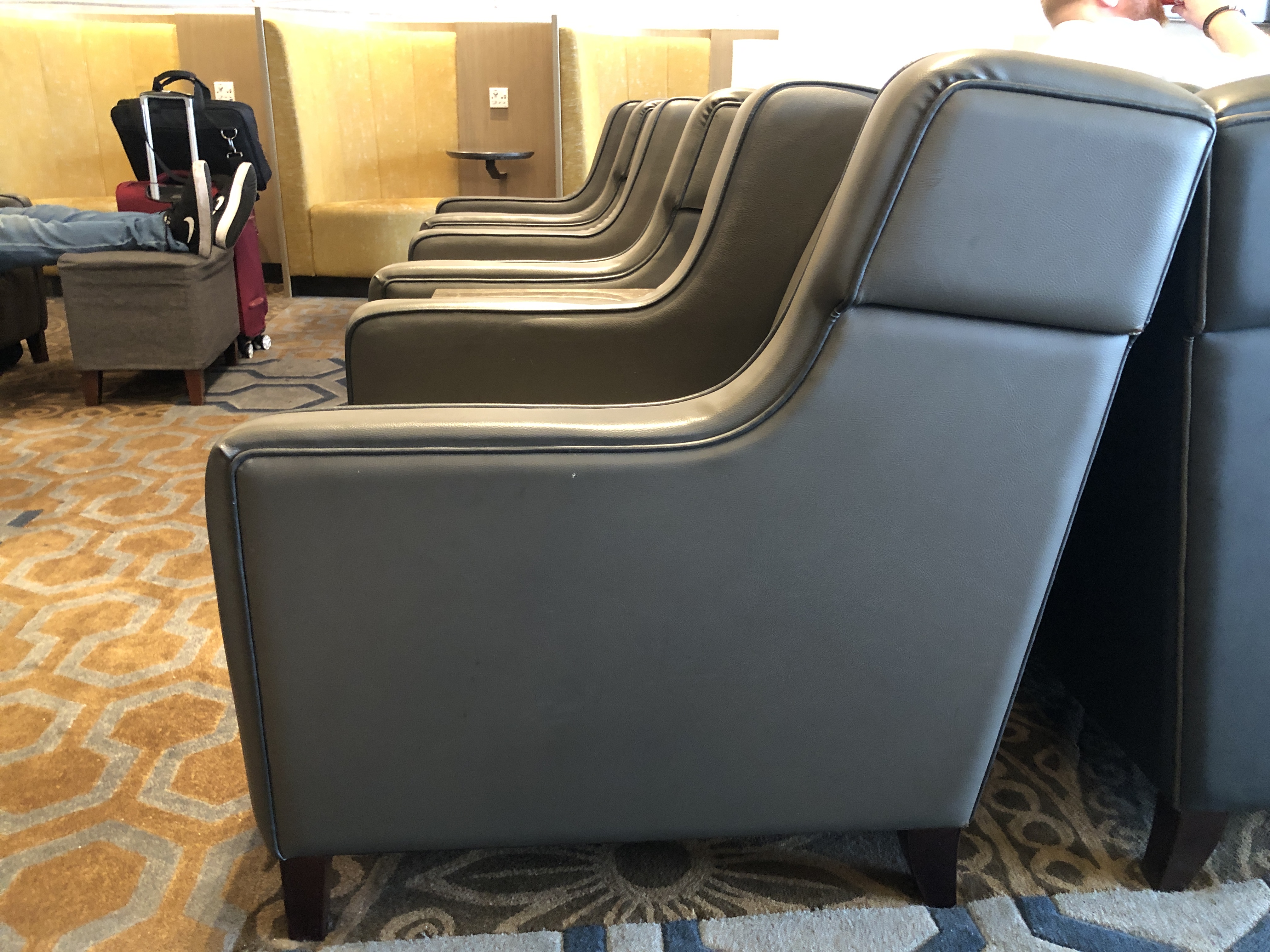 a row of chairs in a room