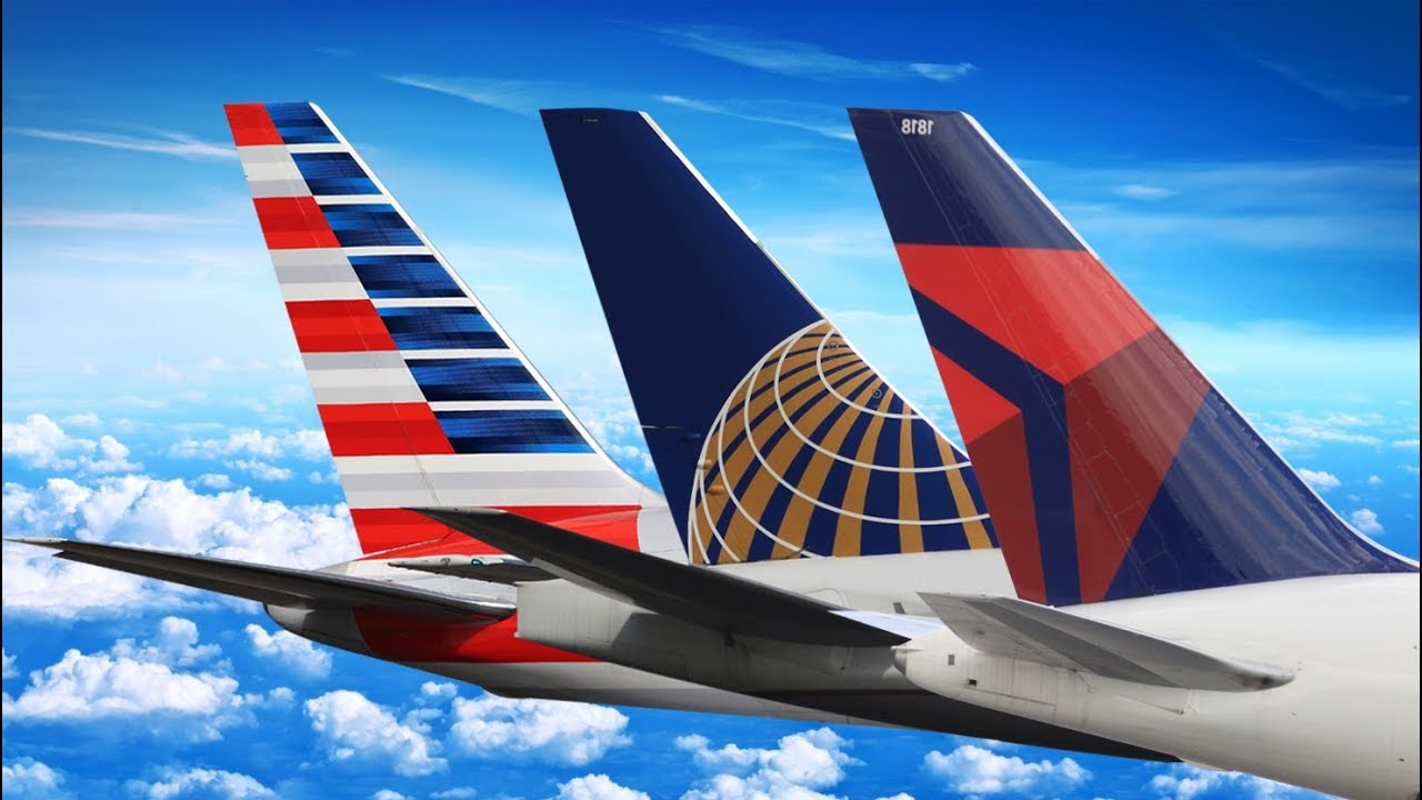 アメリカン航空(AA)、デルタ航空(DL)、ユナイテッド航空(UA)の中で最も優れたマイレージプログラムはどれか？