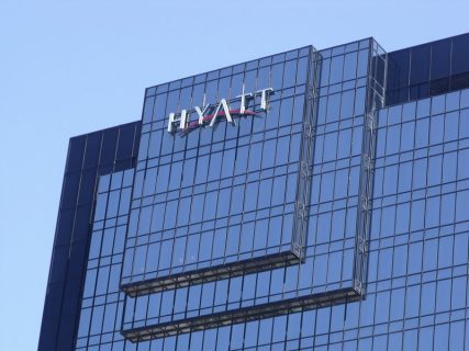 ハイアットの新しいプロジェクト「Hyatt Loves Local」とは