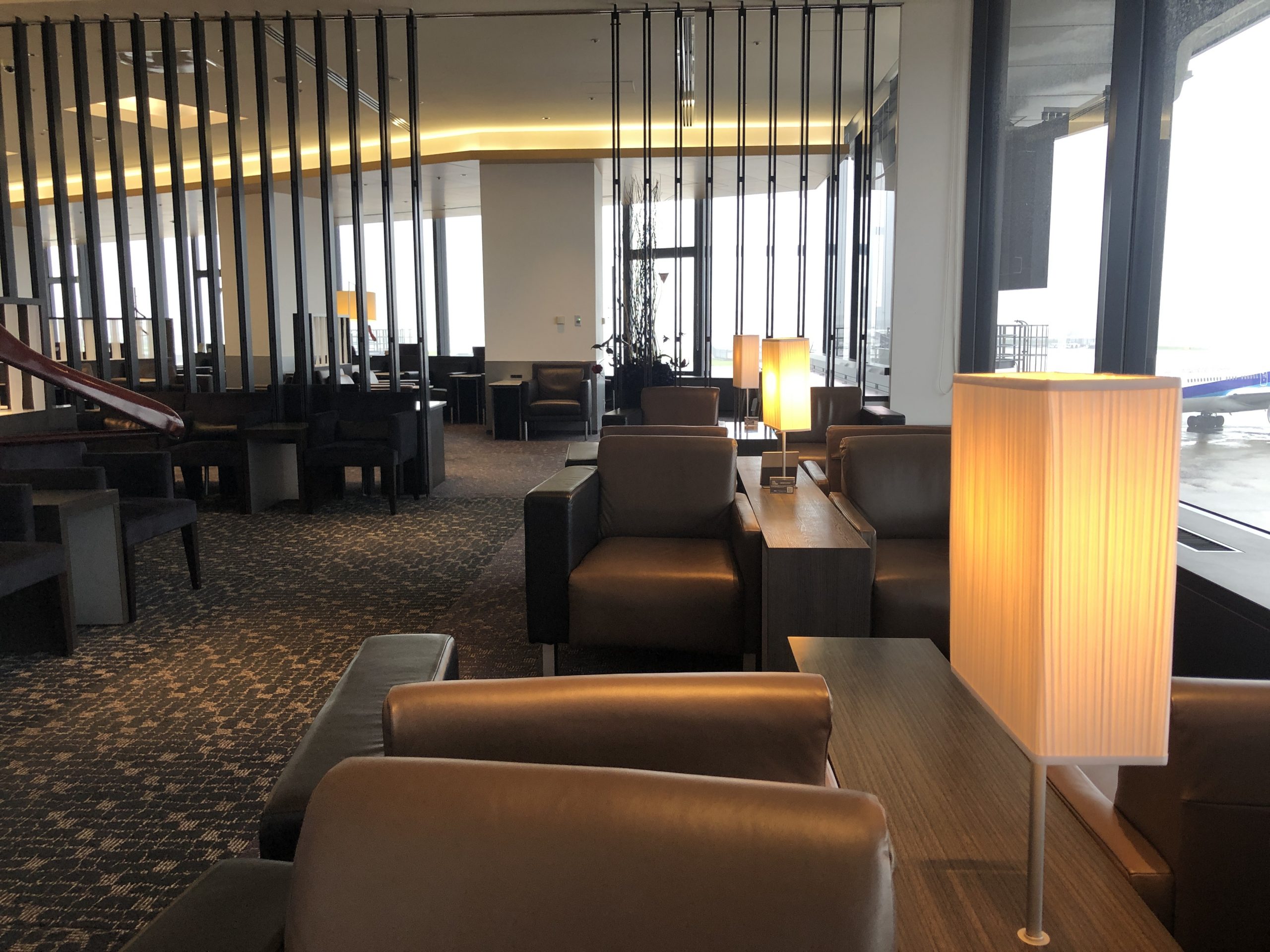 Lounge Review : 成田空港(NRT) ANA Suiteラウンジ(国際線)