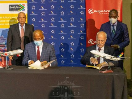 ケニア航空(KQ)と南アフリカ航空(SA)が共同の新航空会社を設立へ