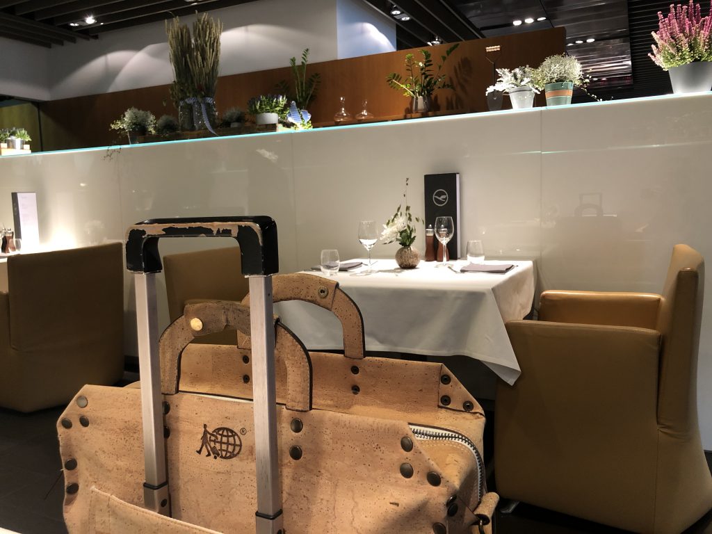 鏡のある洗面台