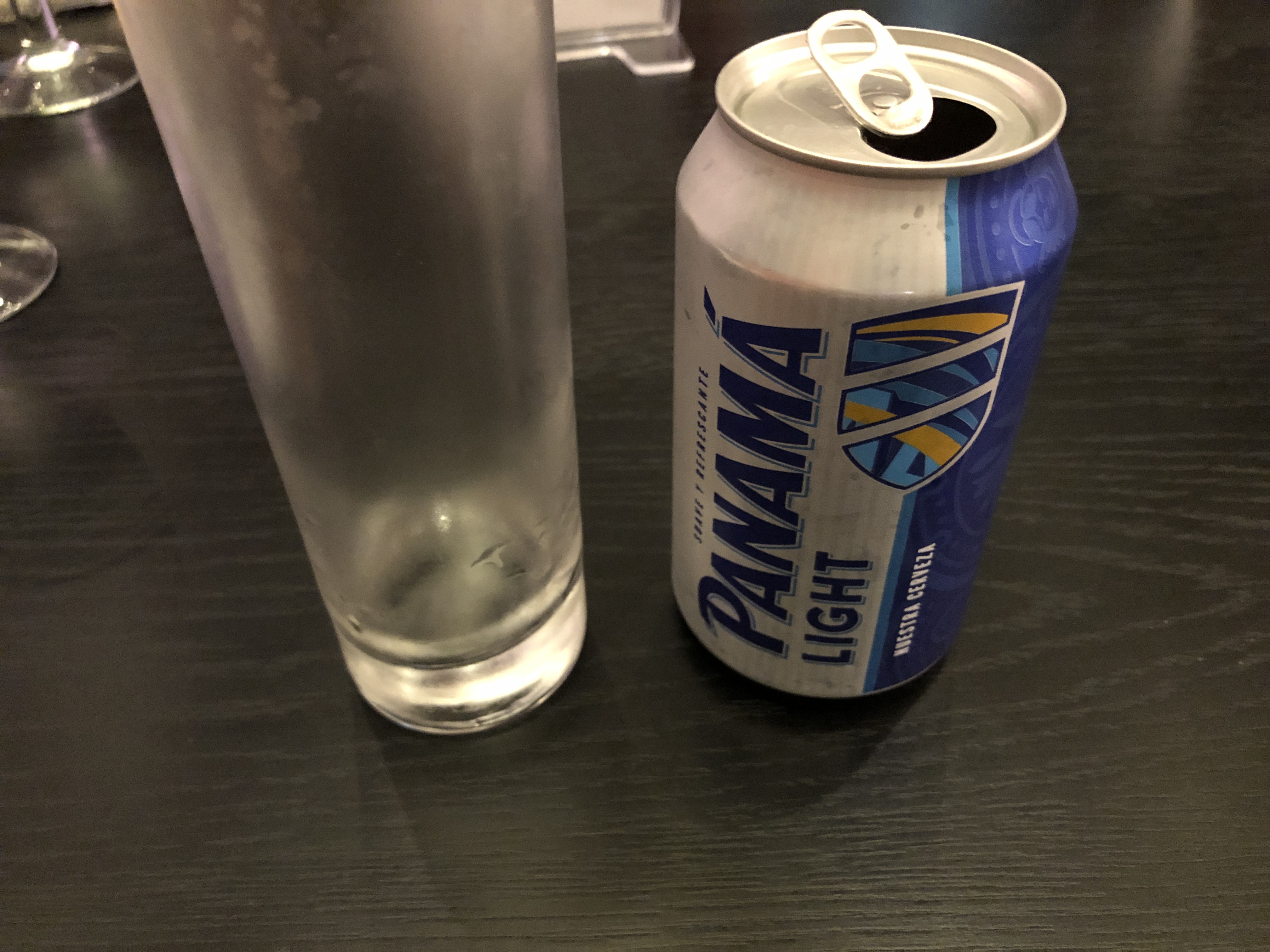 ビールの缶