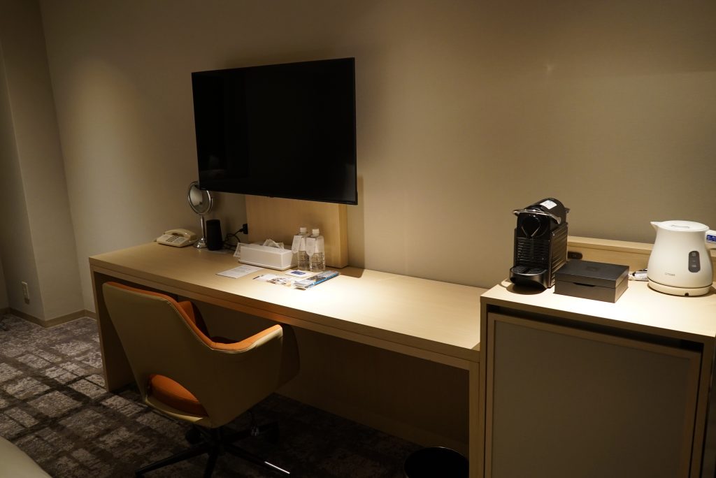 寝室の一角にある洗面台