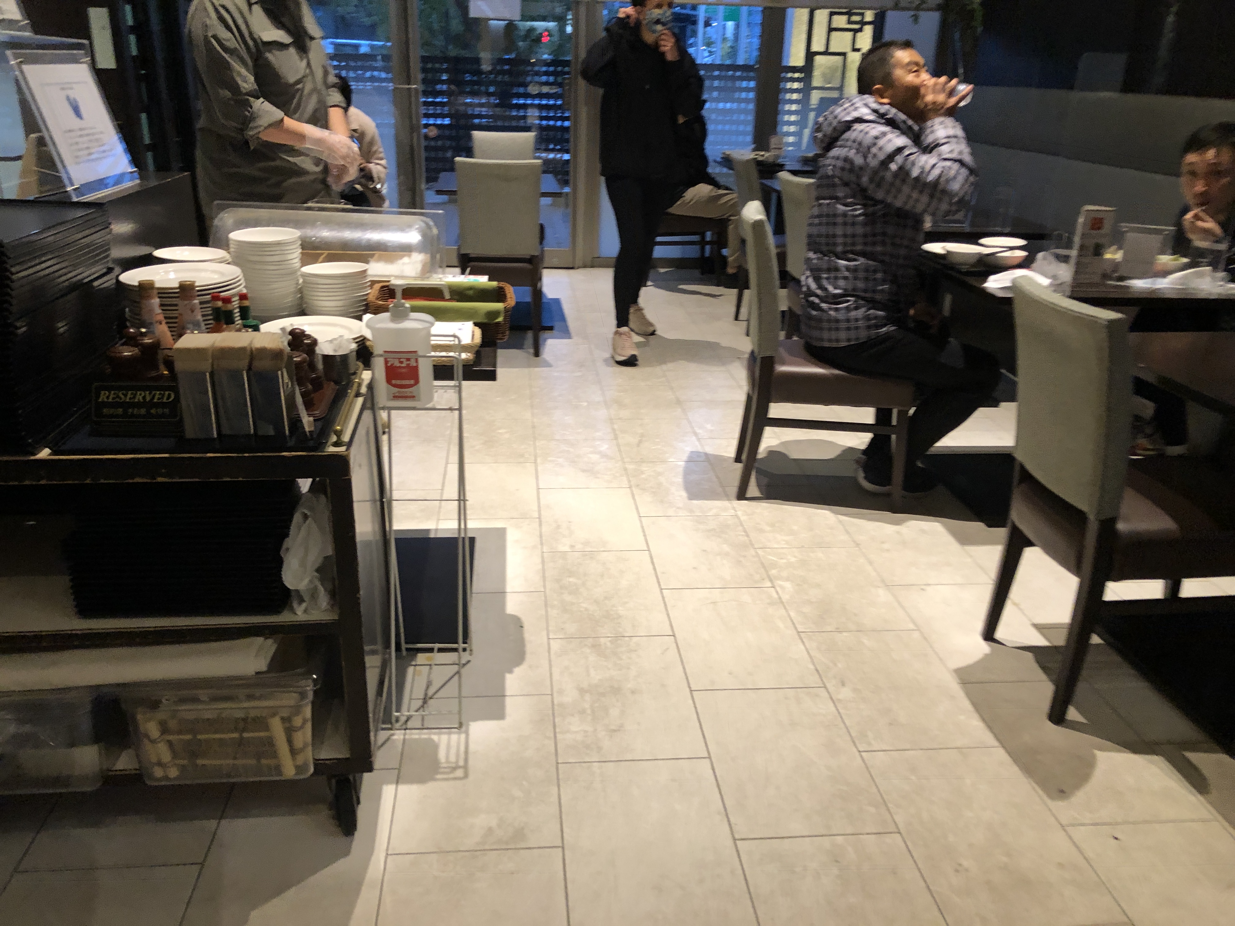 レストランの厨房