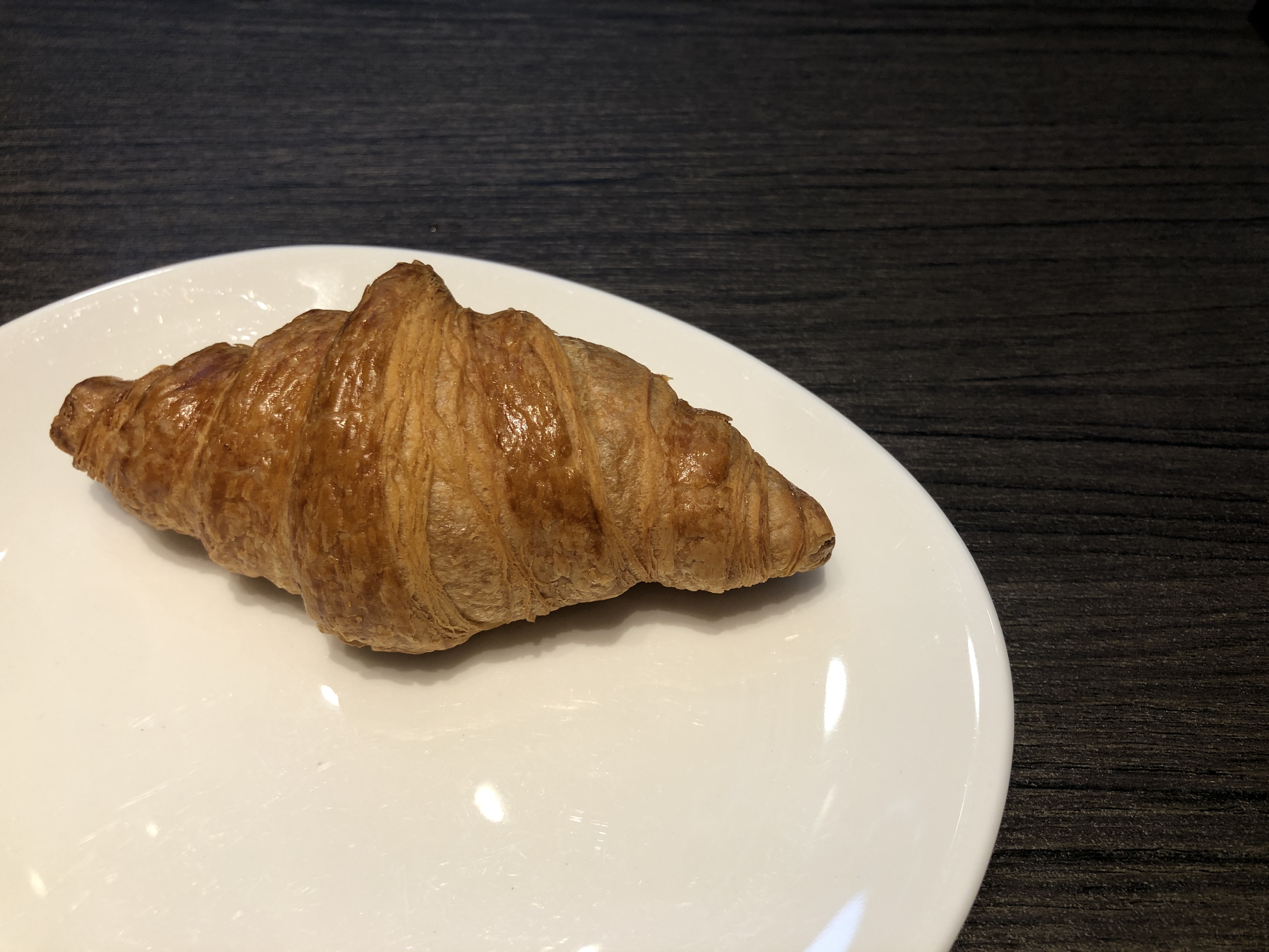 皿の上の食べ物