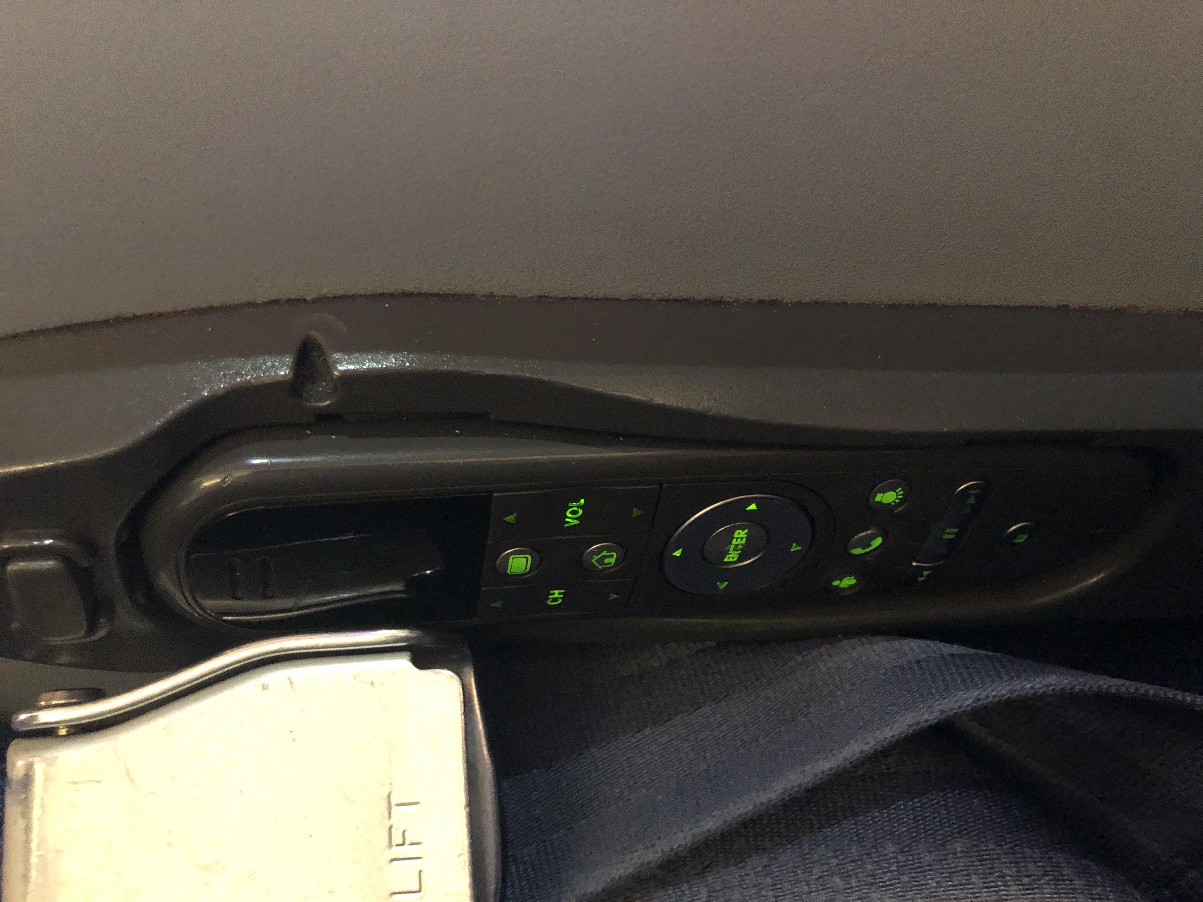 車のハンドル