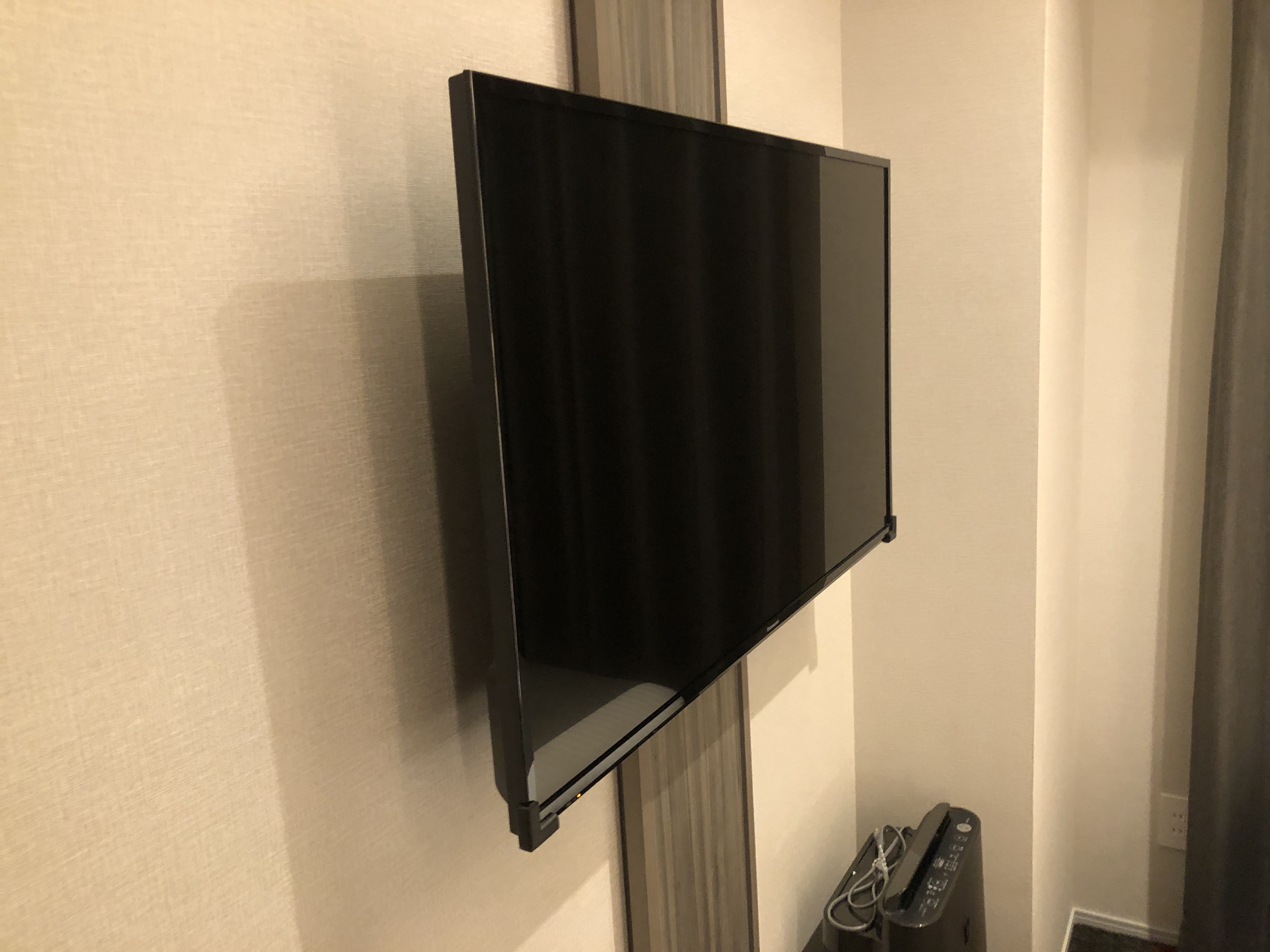 鏡に映っている