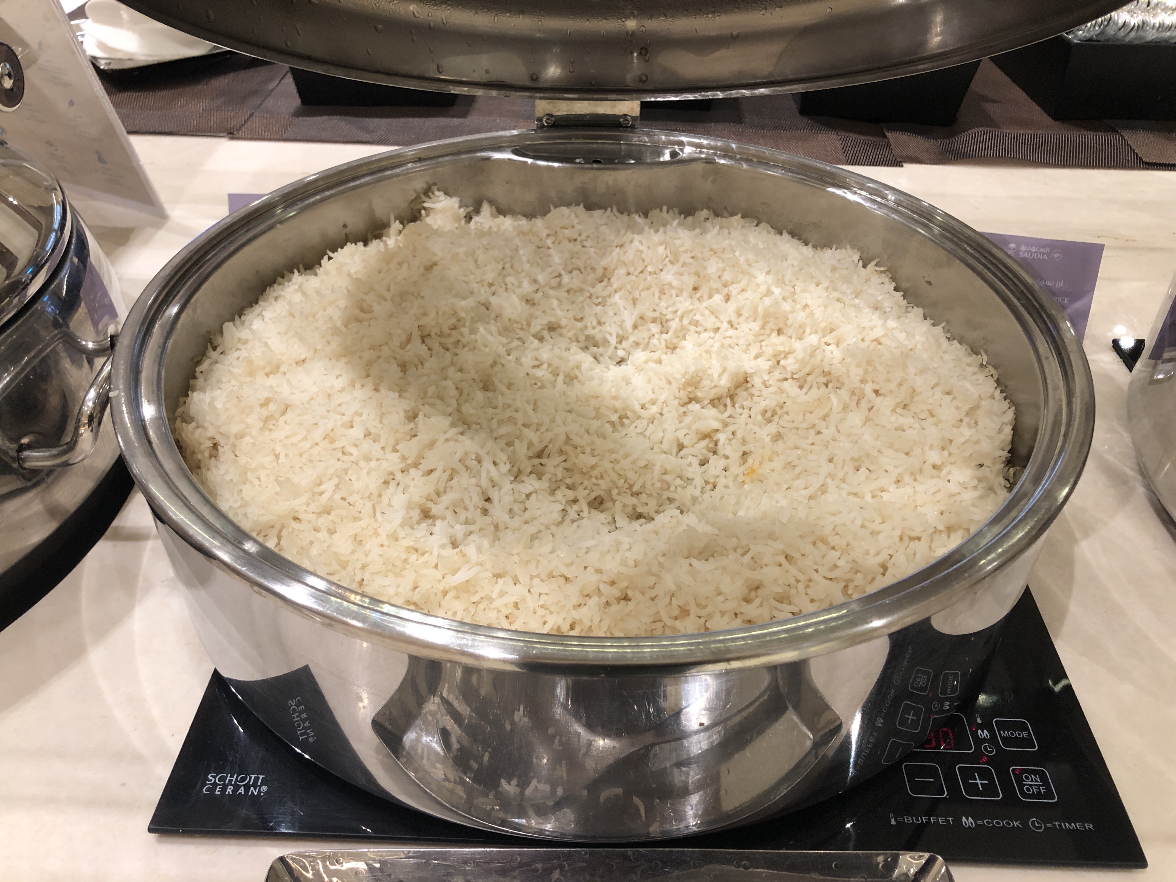 スープとスプーン