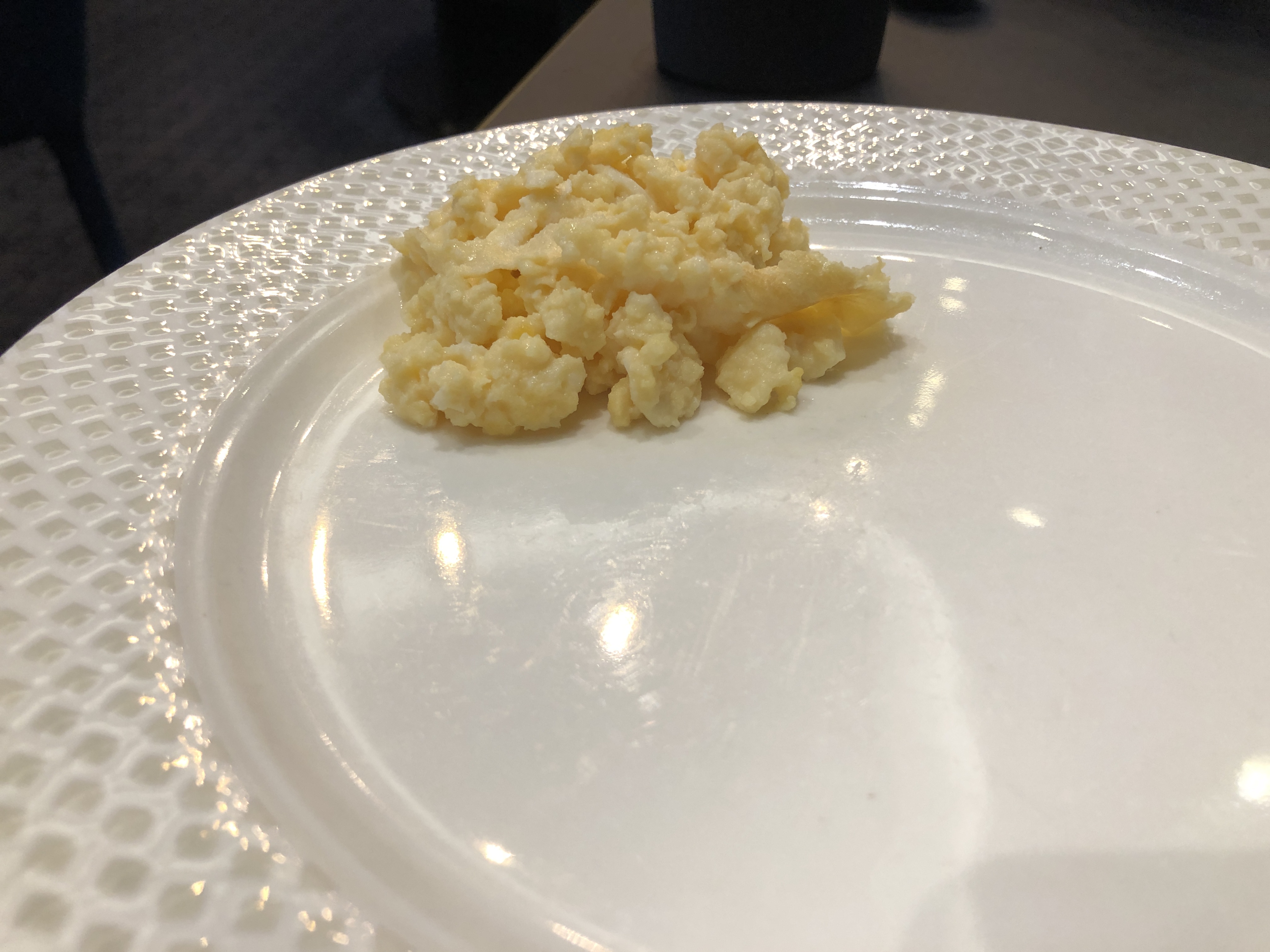 皿の上の食べ物