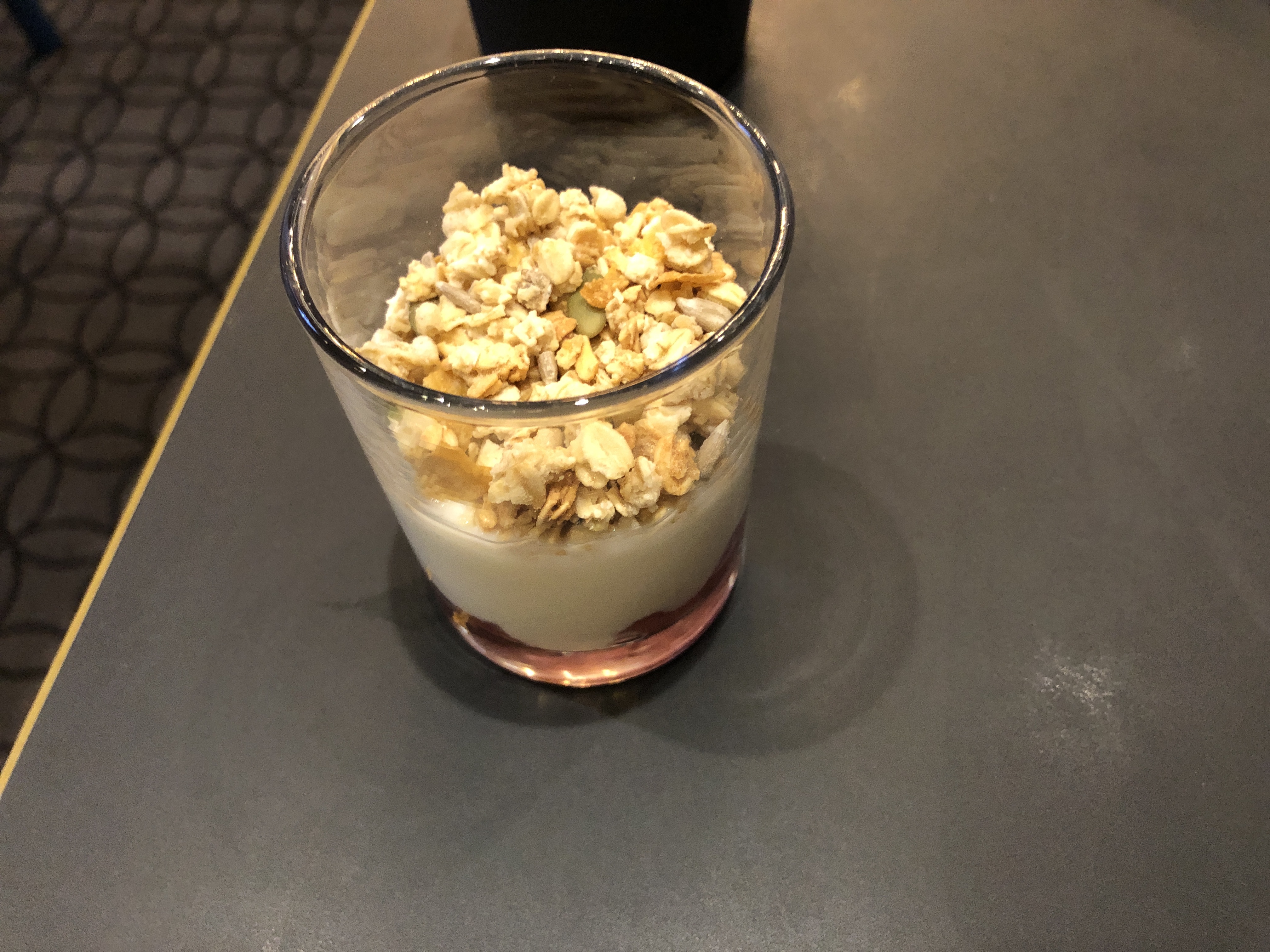 カップに入った飲み物