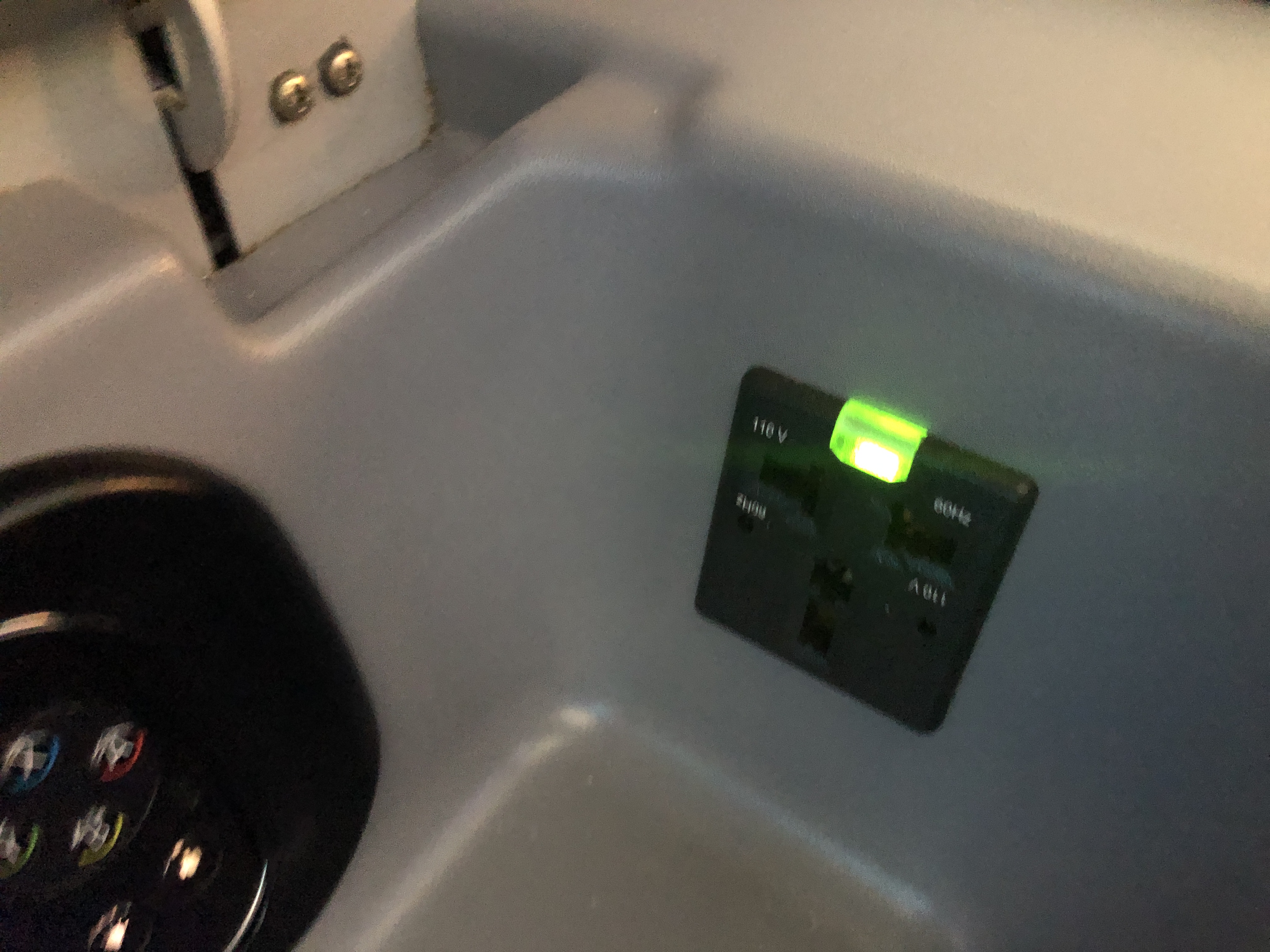 車のハンドル