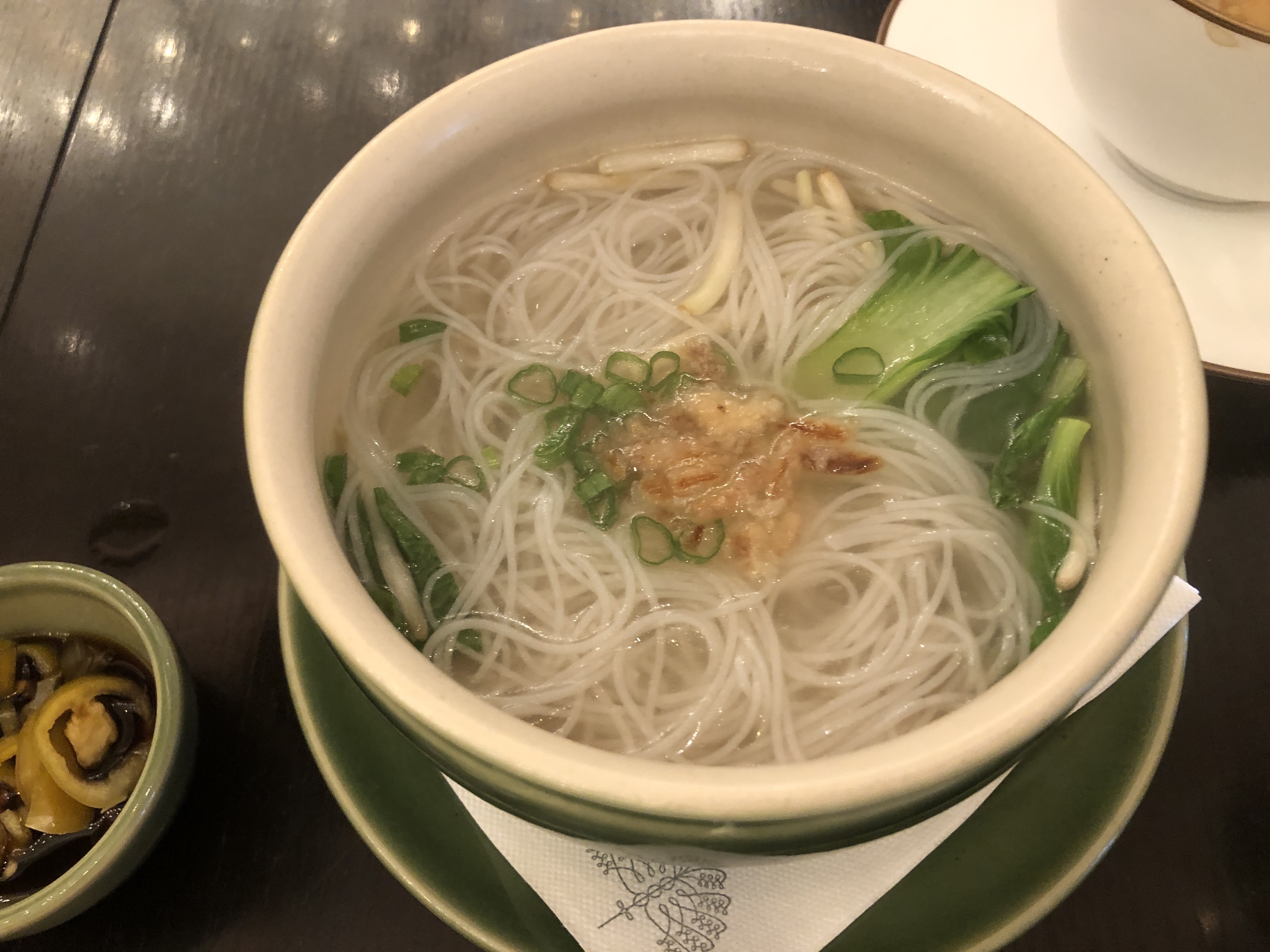 ボウルに入っているスープ