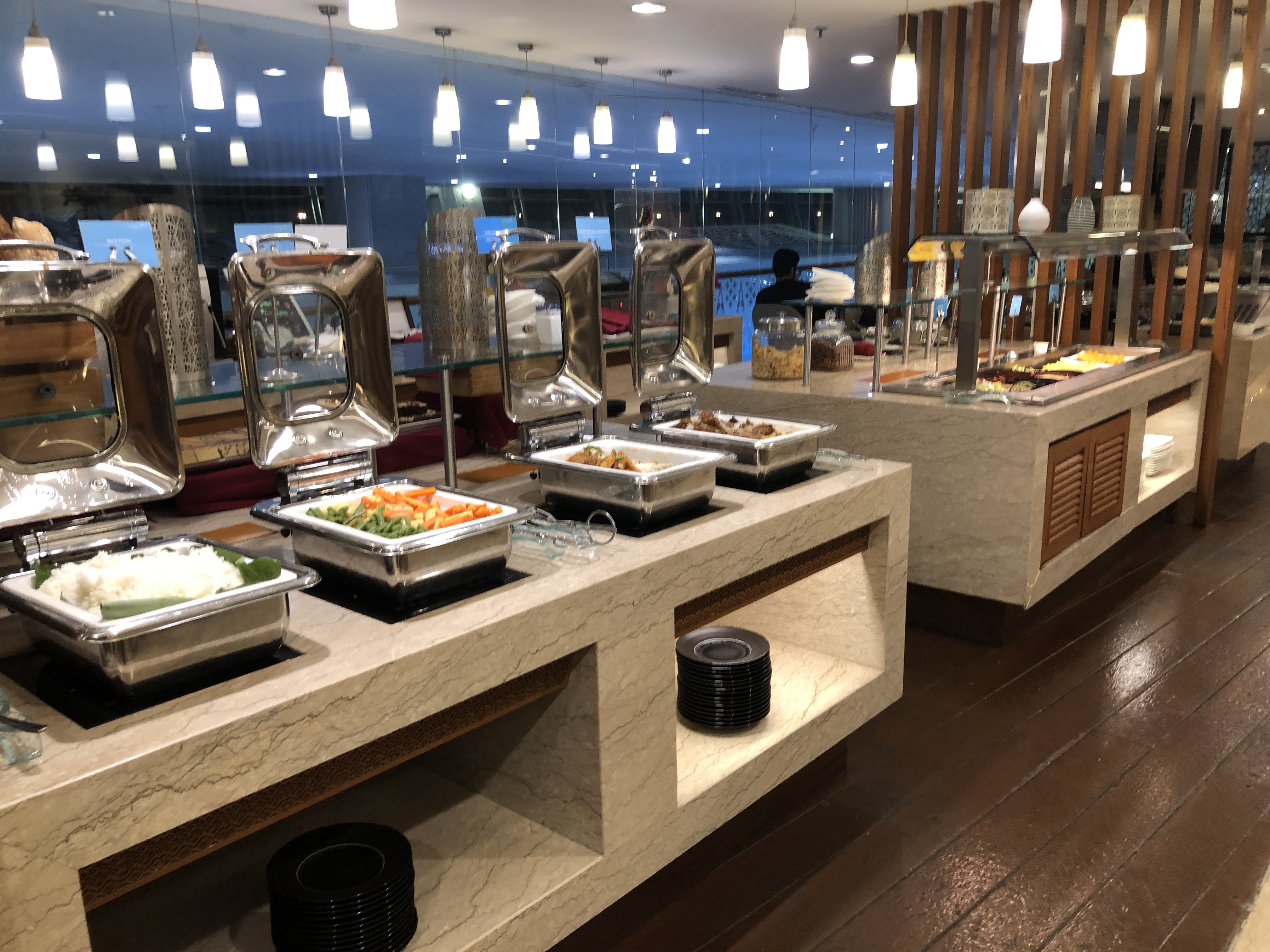 店のカウンター