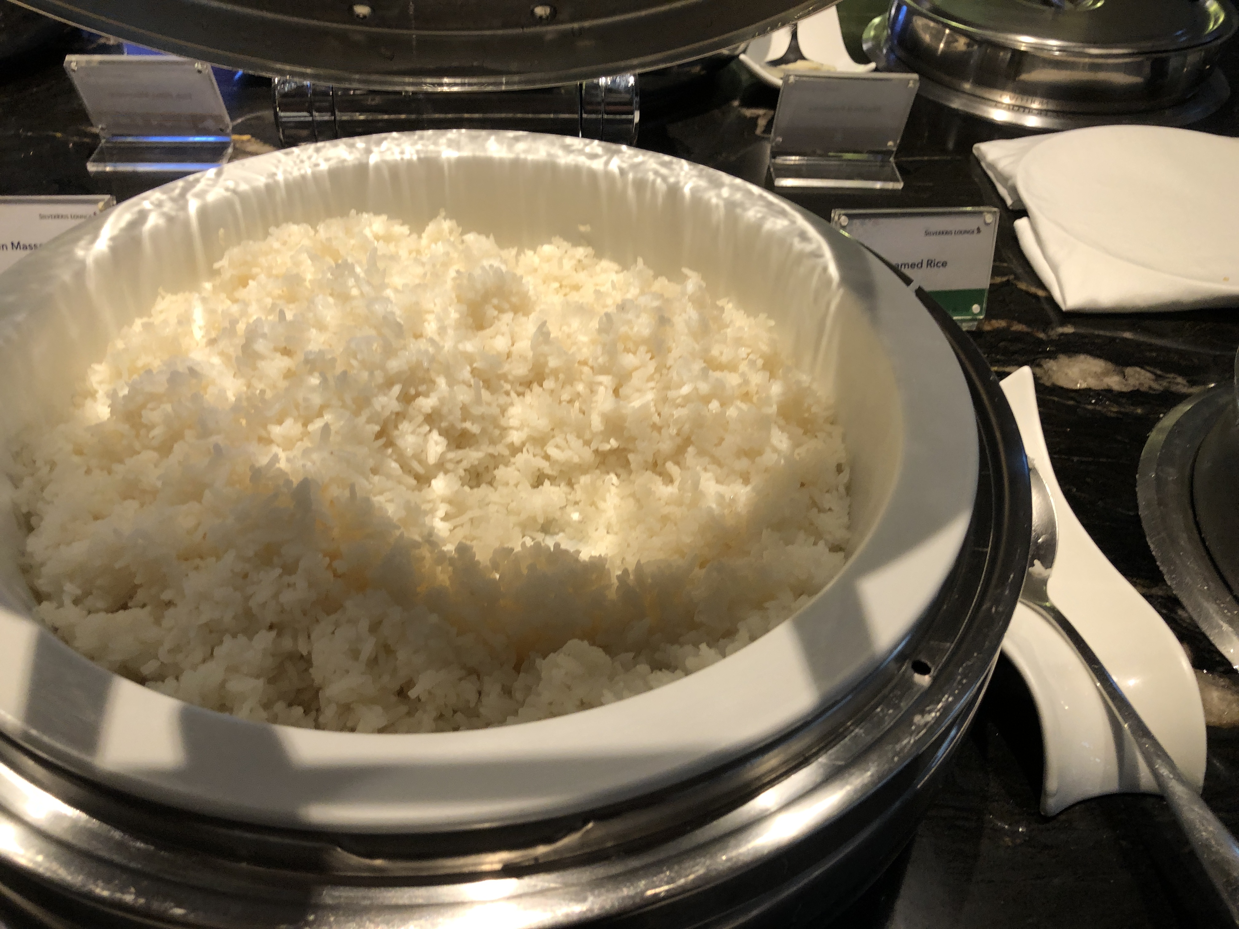 鍋の中に入っている