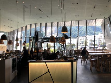 Hotel Review : ホリデイインエクスプレス & スイーツ クイーンズタウン (Holiday Inn Express & Suites Queenstown)
