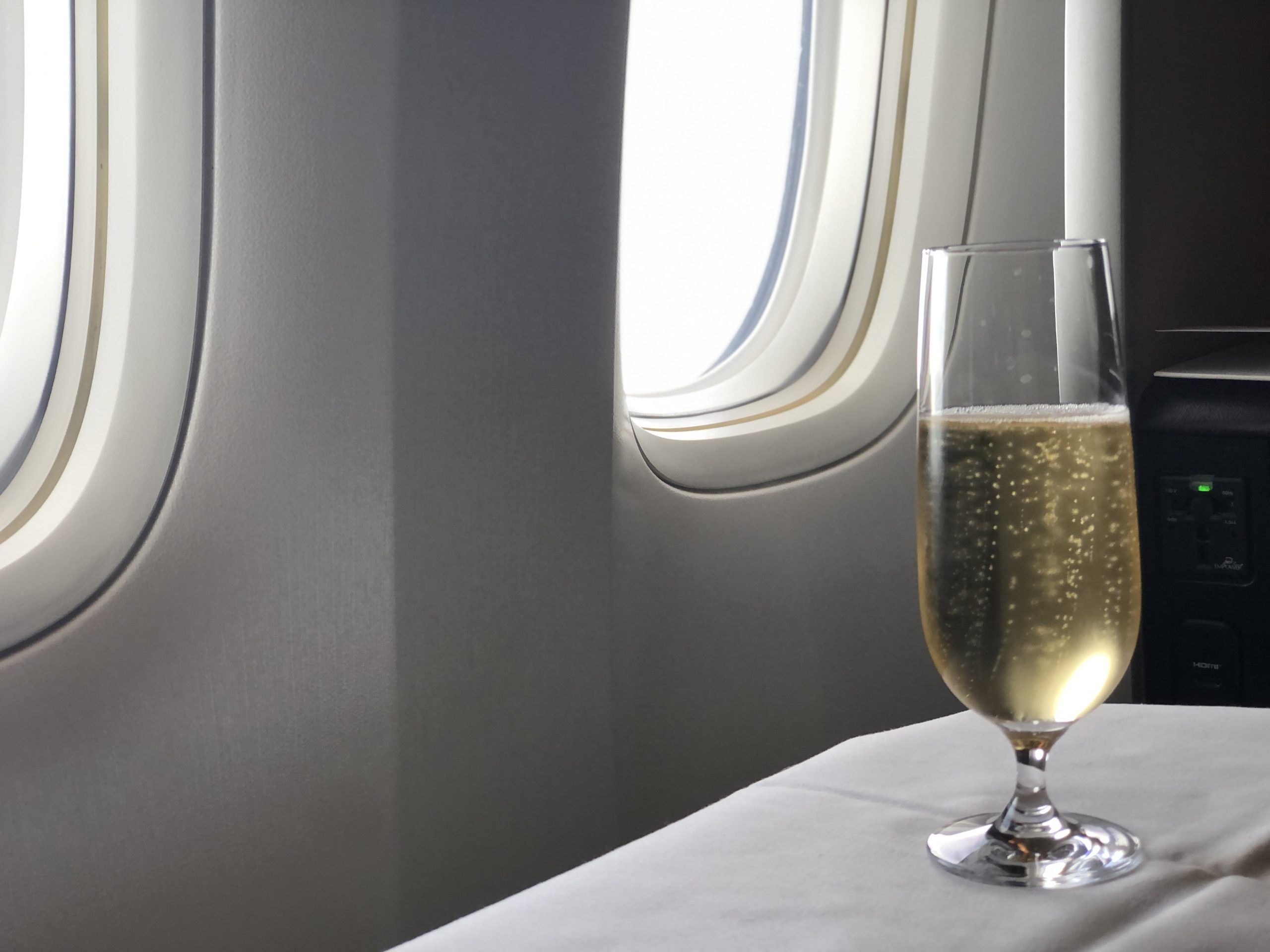 航空会社はどのようにシャンパンを選定しているのか