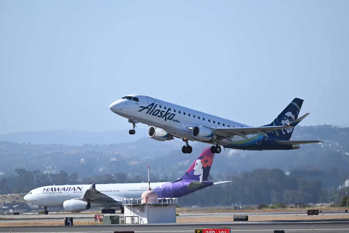 ハワイアン航空(HA)のマイレージ購入ボーナスキャンペーン(2025/3/23まで)