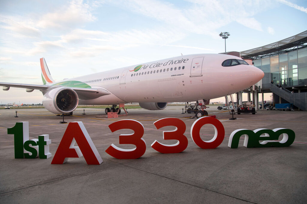 エア・コートジボワール(HF)のエアバスA330-900neoがパリ(CDG)に就航