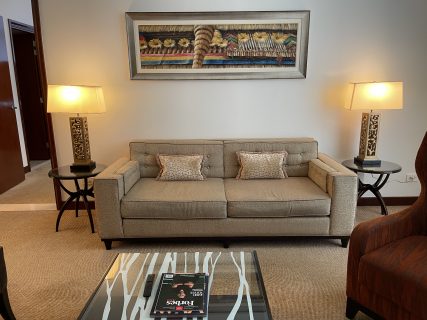 Hotel Review : フェアモントマカティ フェアモントゴールド コーナースイート(Fairmont Makati Corner Suite Room)