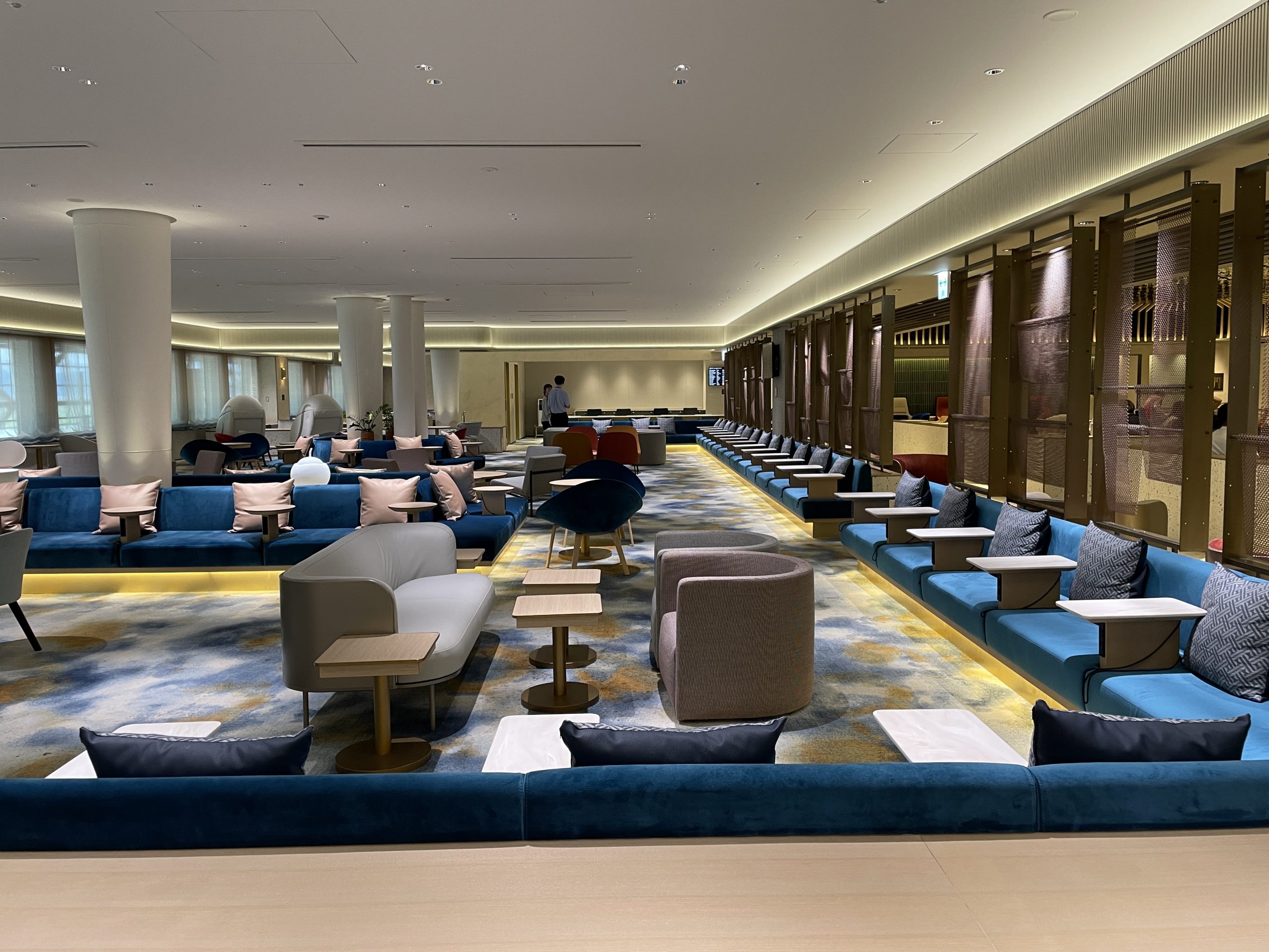 Lounge Review : 関西空港(KIX) ターミナル1 KIXラウンジKANSAI(国際線)